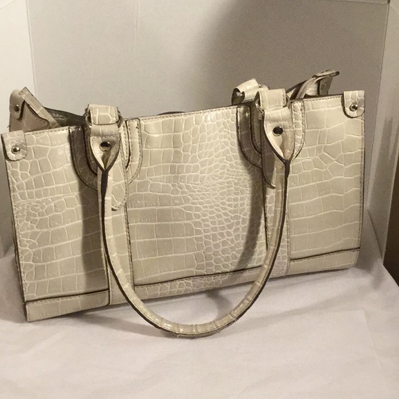 EMILY M. HANDBAG - Picture 3 of 5